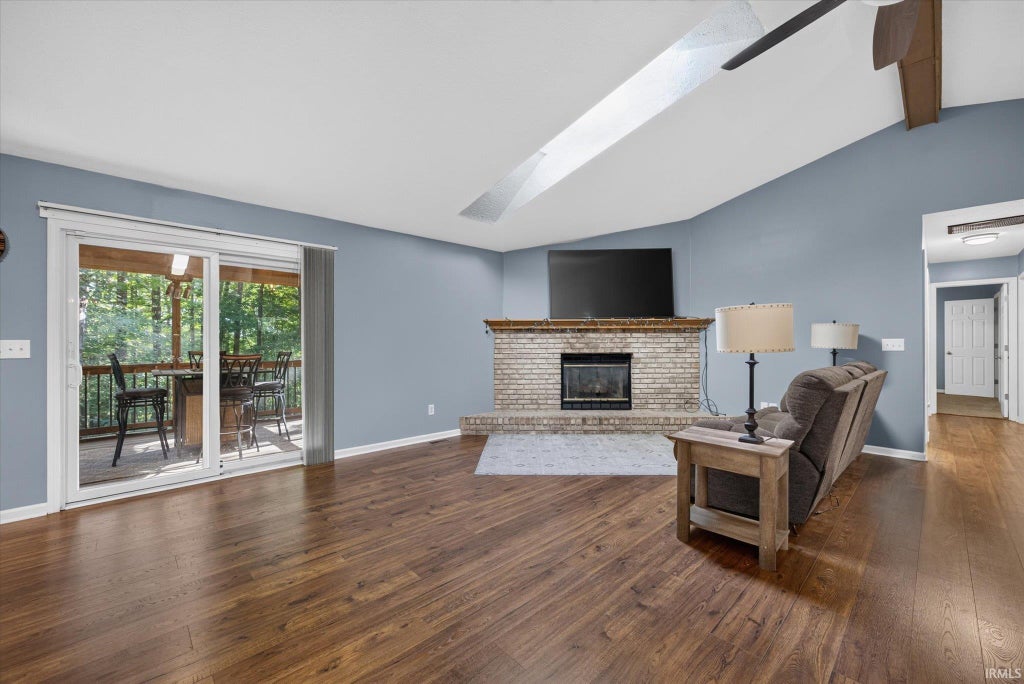 Photo of 206 Woodcliff Way, Bedford, IN 47421 (MLS # 202548547)