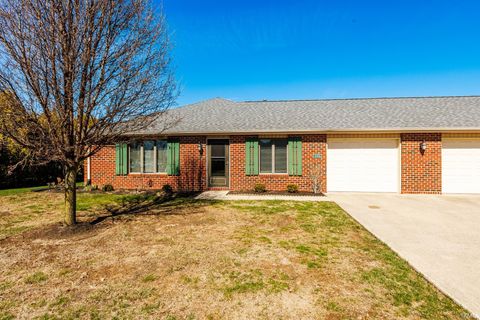 Photo of 4705 E Heritage Circle, Muncie, IN 47303 (MLS # 202607636)