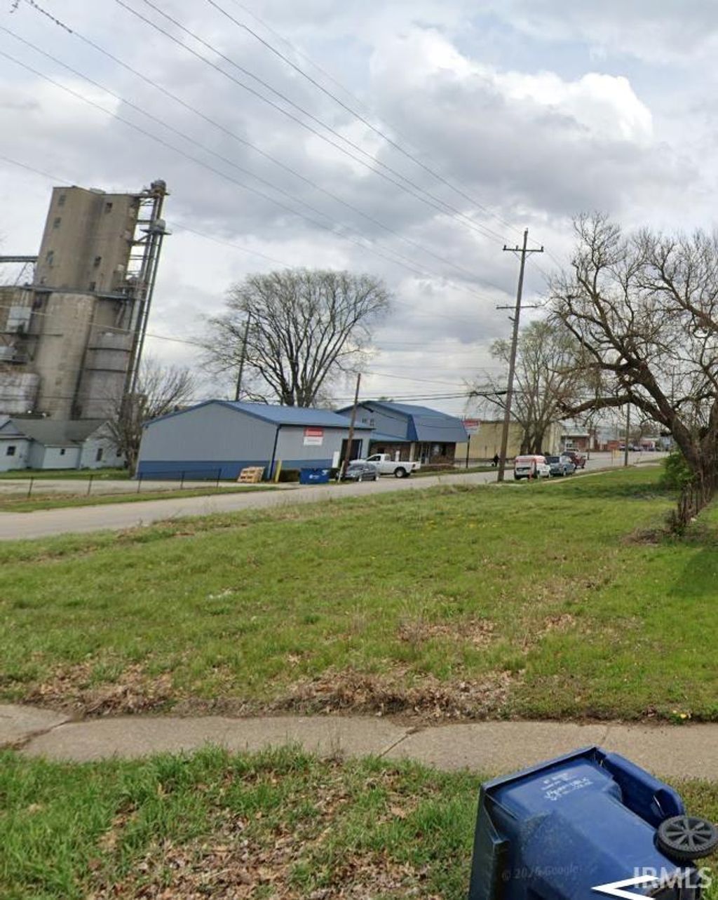 Photo of 2400 Arleth Street #9, Terre Haute, IN 47802 (MLS # 202623278)