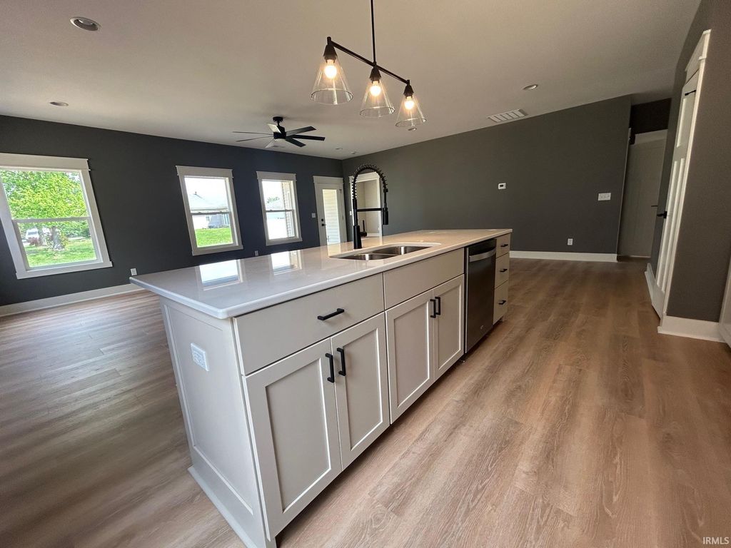 Photo of 3028 Fehme Court, Evansville, IN 47725 (MLS # 202613029)