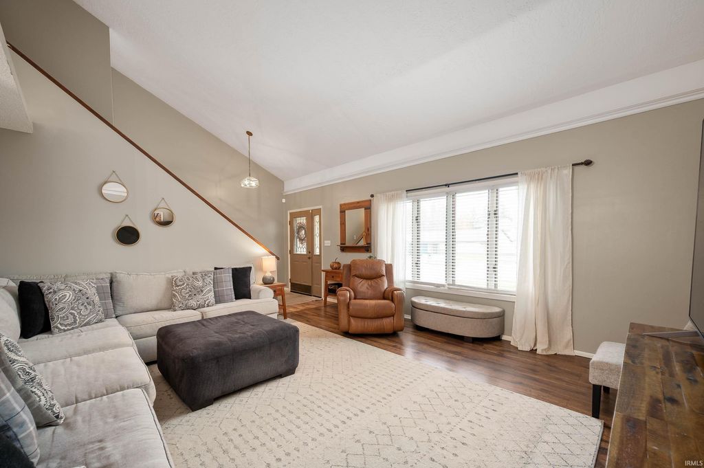 Photo of 4104 W Kings Row Street, Muncie, IN 47304 (MLS # 202546913)