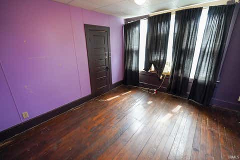 Tiny photo for 331 W 5th Street, Jasper, IN 47546 (MLS # 202623425)