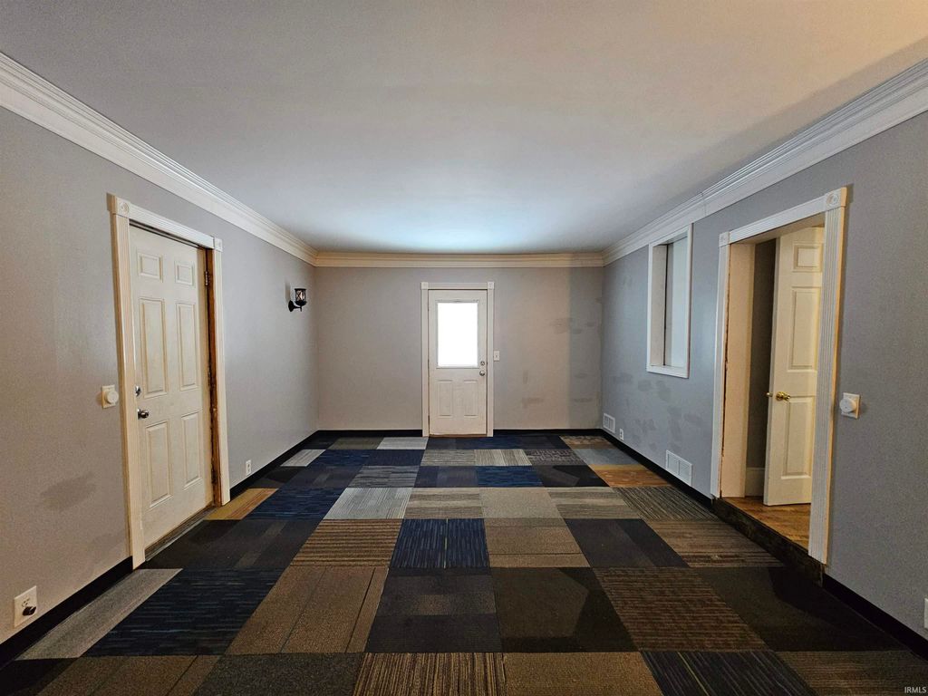 Photo of 5505 Standish Drive, Fort Wayne, IN 46803 (MLS # 202602054)