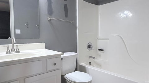 Tiny photo for 200 E Evergreen Road, Evansville, IN 47711 (MLS # 202638871)