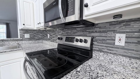 Tiny photo for 200 E Evergreen Road, Evansville, IN 47711 (MLS # 202638871)