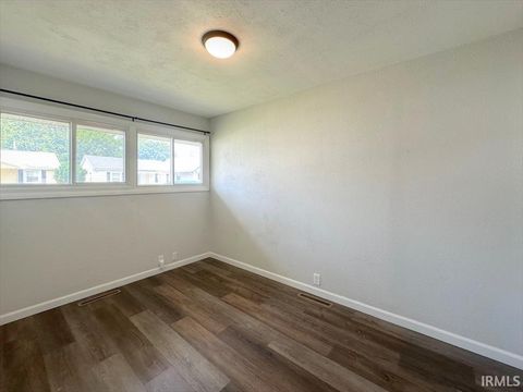 Tiny photo for 1222 N LINDSAY Street, Kokomo, IN 46901 (MLS # 202527310)