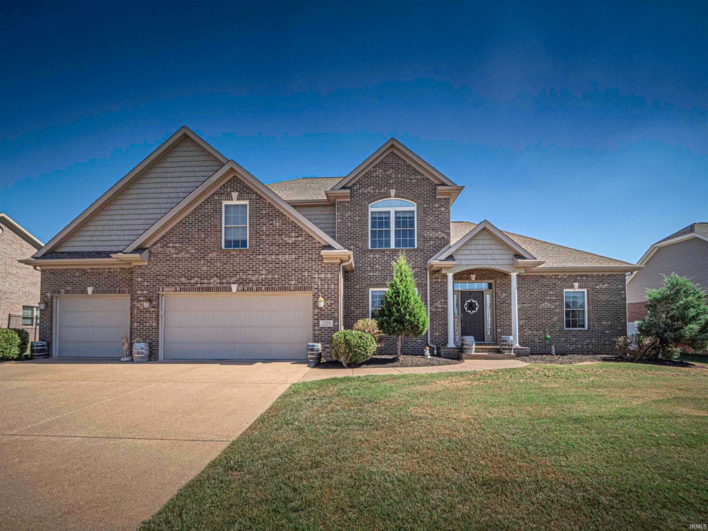 Photo of 2918 Courtz Court, Newburgh, IN 47630 (MLS # 202639862)
