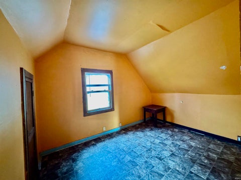 Tiny photo for 1437 E Monroe Street, Kokomo, IN 46901 (MLS # 202640645)