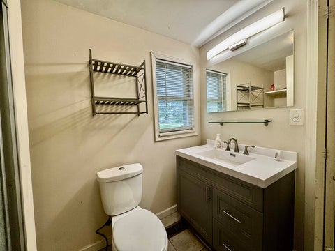 Tiny photo for 1437 E Monroe Street, Kokomo, IN 46901 (MLS # 202640645)