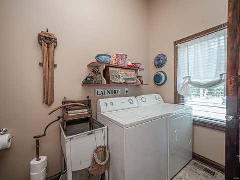 Tiny photo for 11501 Old State Road, Evansville, IN 47725 (MLS # 202635302)
