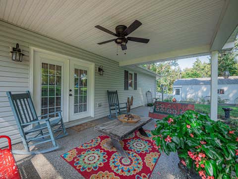 Tiny photo for 11501 Old State Road, Evansville, IN 47725 (MLS # 202635302)