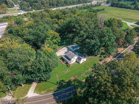 Tiny photo for 11501 Old State Road, Evansville, IN 47725 (MLS # 202635302)