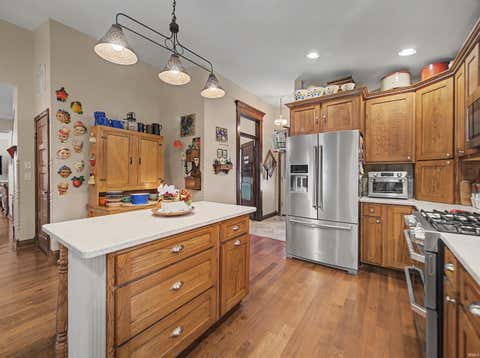 Tiny photo for 11501 Old State Road, Evansville, IN 47725 (MLS # 202635302)