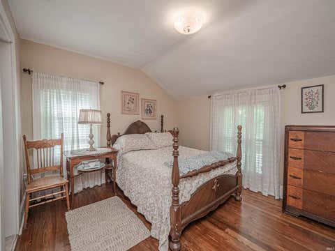 Tiny photo for 11501 Old State Road, Evansville, IN 47725 (MLS # 202635302)