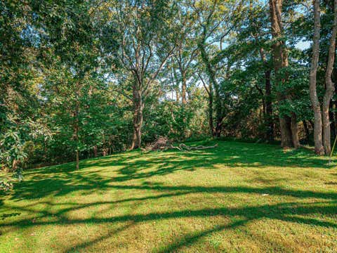 Tiny photo for 11501 Old State Road, Evansville, IN 47725 (MLS # 202635302)