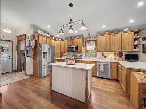 Tiny photo for 11501 Old State Road, Evansville, IN 47725 (MLS # 202635302)