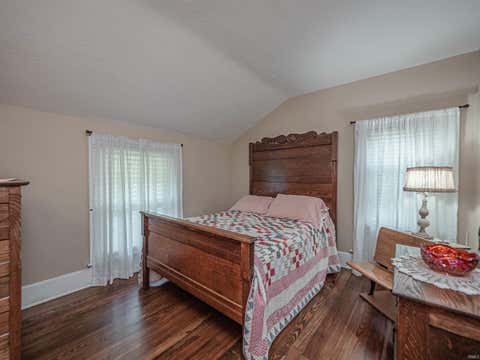 Tiny photo for 11501 Old State Road, Evansville, IN 47725 (MLS # 202635302)