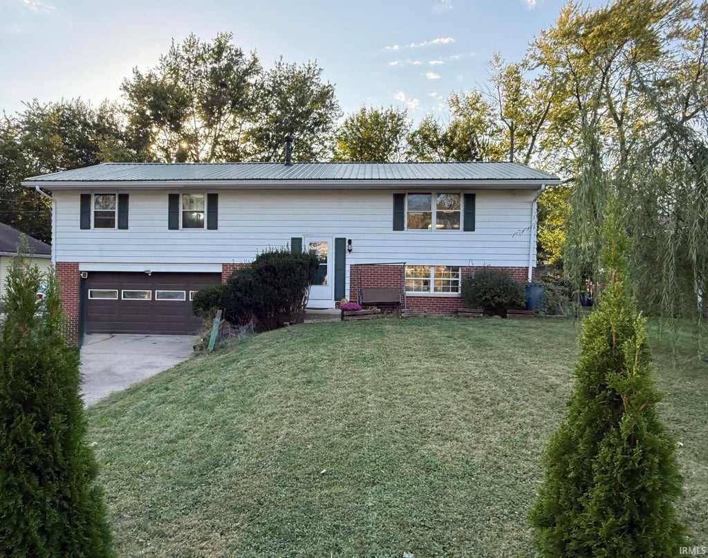 Photo of 816 S 23rd Street, Lafayette, IN 47905 (MLS # 202643543)