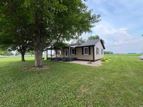 Tiny photo for 7469 E 300 S Road, Kokomo, IN 46902 (MLS # 202622558)