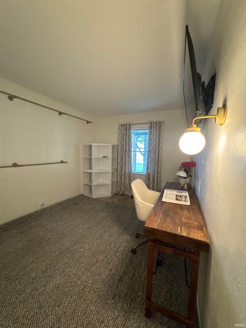 Tiny photo for 7469 E 300 S Road, Kokomo, IN 46902 (MLS # 202622558)
