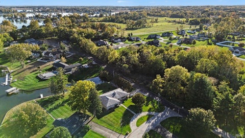Tiny photo for 8 EMS C29a LN, Warsaw, IN 46580 (MLS # 202643585)