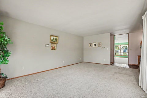 Tiny photo for 8 EMS C29a LN, Warsaw, IN 46580 (MLS # 202643585)