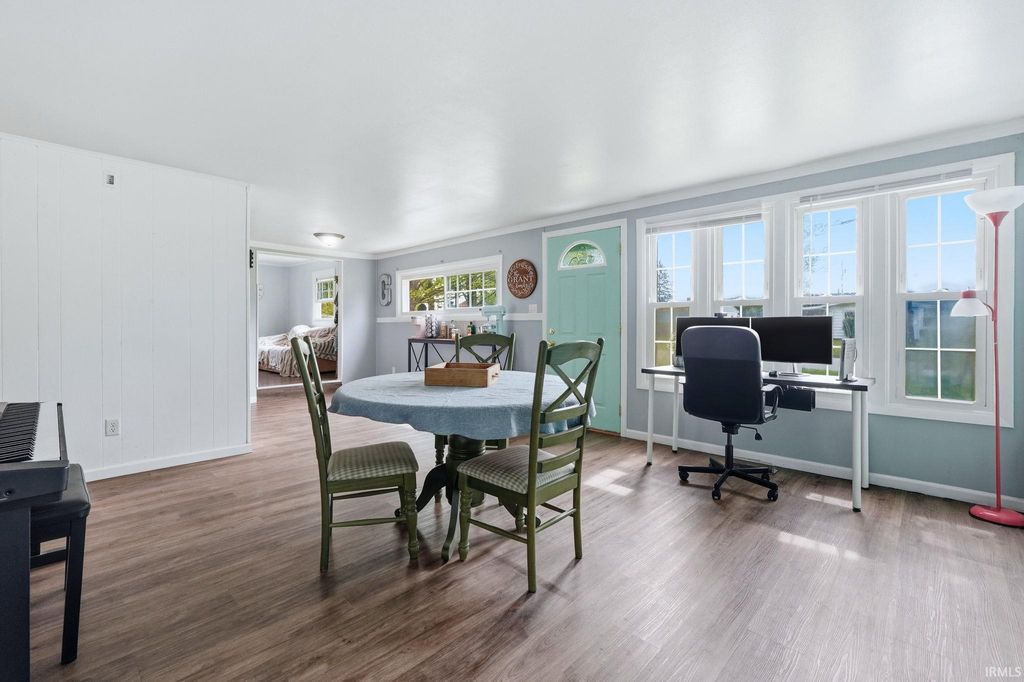 Photo of 5806 Remington Drive, Fort Wayne, IN 46809 (MLS # 202615364)