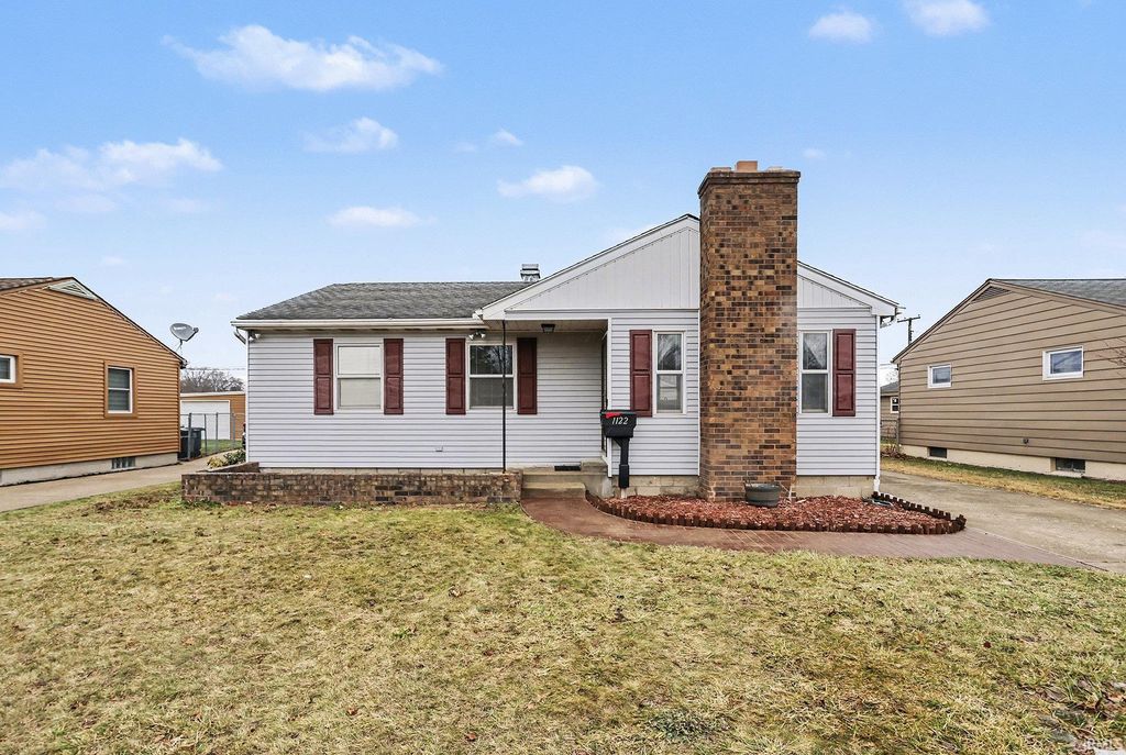 Photo of 1122 sussex Drive, South Bend, IN 46628 (MLS # 202600995)