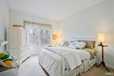 Tiny photo for 1790 HUNTERS COVE Circle, Kokomo, IN 46902 (MLS # 202602832)