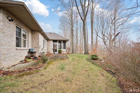 Tiny photo for 1790 HUNTERS COVE Circle, Kokomo, IN 46902 (MLS # 202602832)