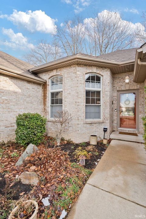 Tiny photo for 1790 HUNTERS COVE Circle, Kokomo, IN 46902 (MLS # 202602832)