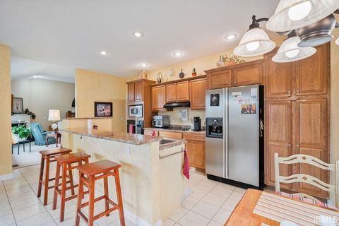 Tiny photo for 1790 HUNTERS COVE Circle, Kokomo, IN 46902 (MLS # 202602832)