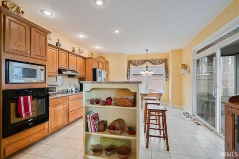 Tiny photo for 1790 HUNTERS COVE Circle, Kokomo, IN 46902 (MLS # 202602832)