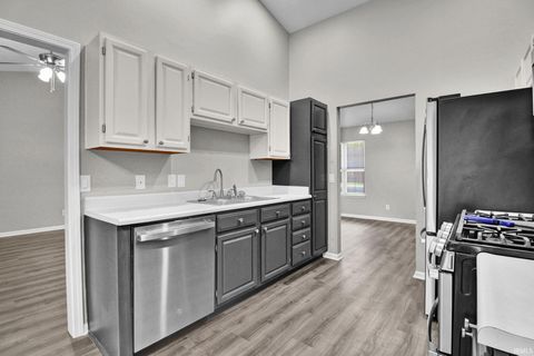 Tiny photo for 1005 Live Oak Court, Kokomo, IN 46901 (MLS # 202620693)