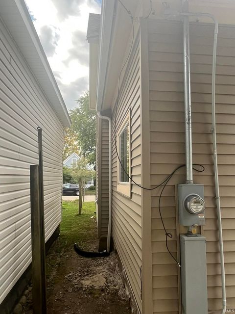 Tiny photo for 392 W 6Th Street, Peru, IN 46970 (MLS # 202535021)