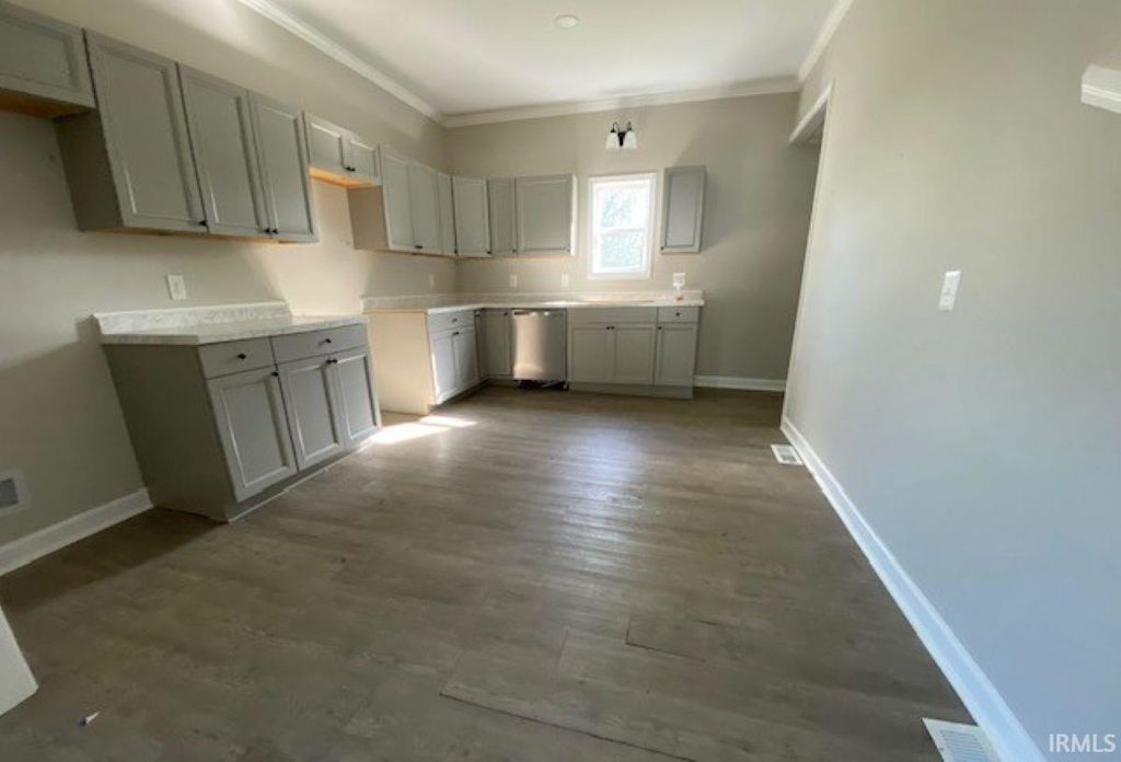 Photo of 114 S Lincoln Street, Oakland City, IN 47660 (MLS # 202547005)