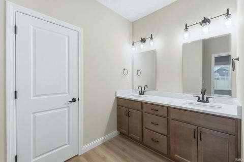 Tiny photo for 4232 COLTER Drive, Kokomo, IN 46902 (MLS # 202527481)