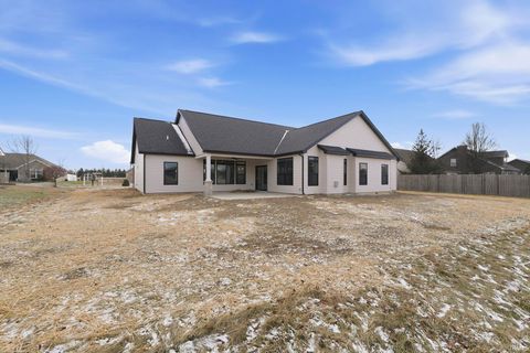 Tiny photo for 4232 COLTER Drive, Kokomo, IN 46902 (MLS # 202527481)