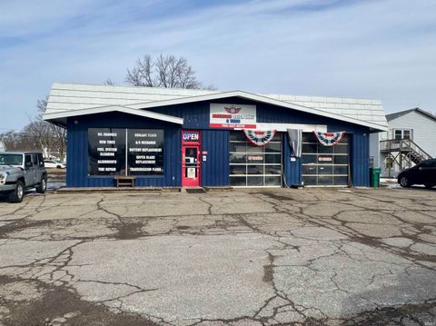 Photo of 308 E Main Street, Greentown, IN 46936 (MLS # 202604401)