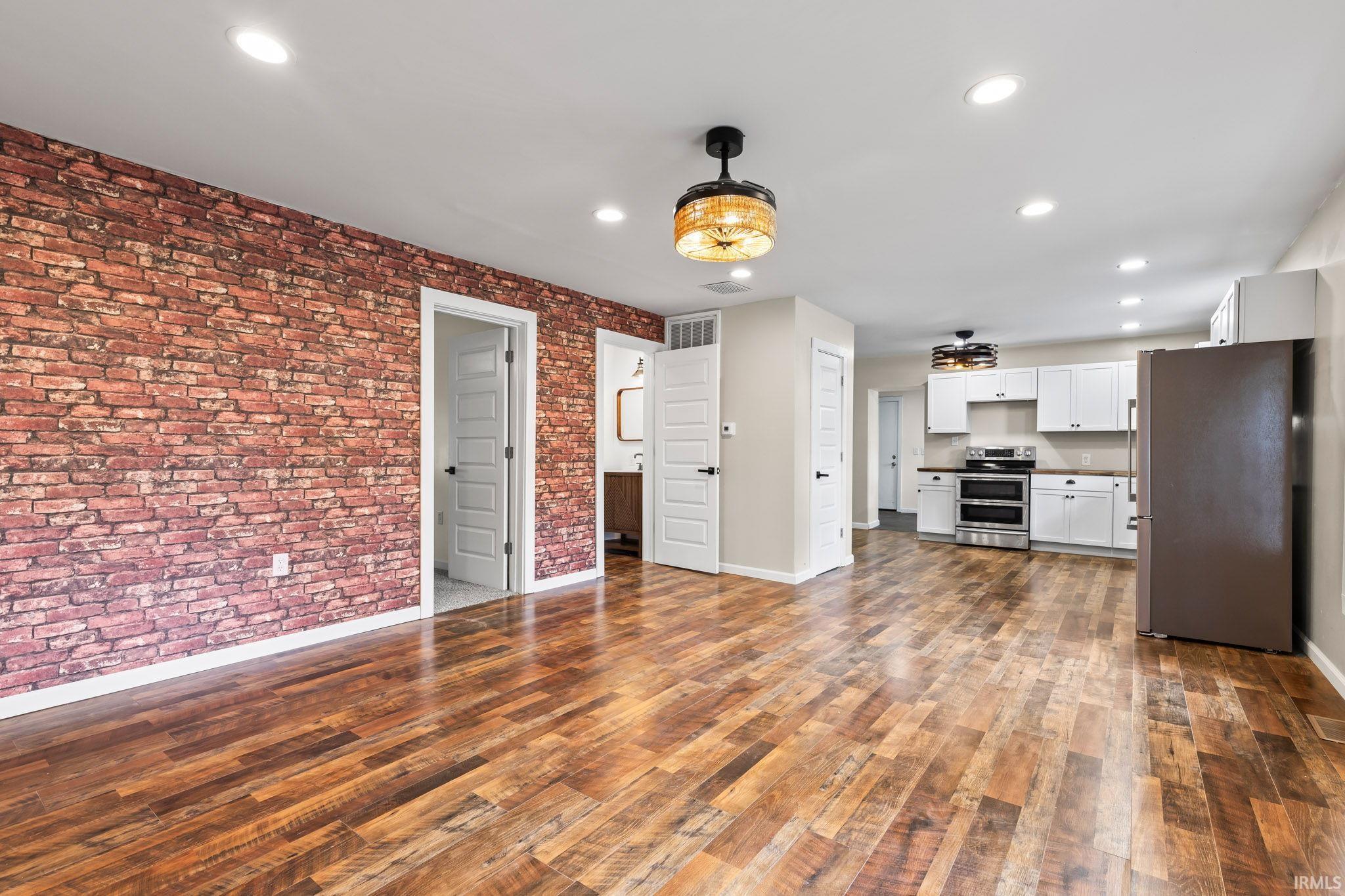 201 W Colonial Street, Kempton, IN 46049 | MLS 202533711 | Listing ...