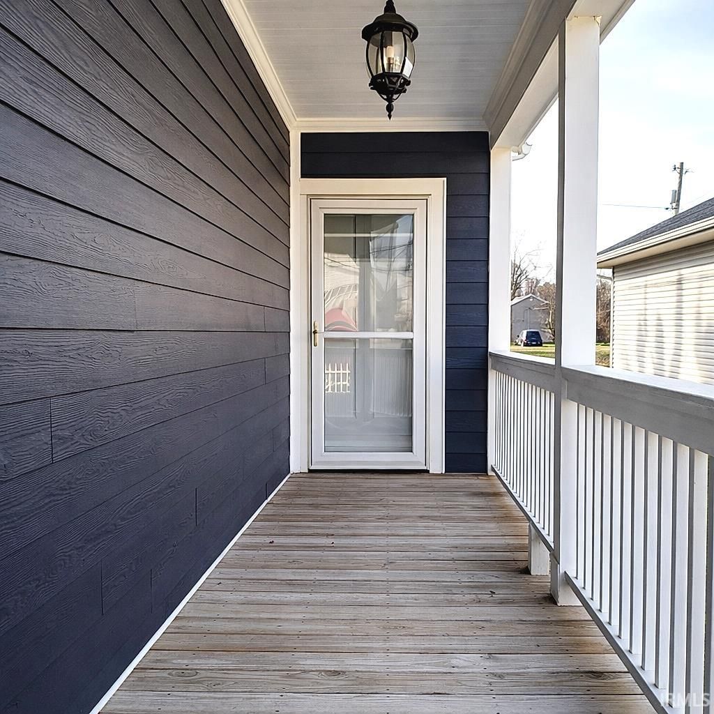 Photo of 318 W Louisiana Street, Evansville, IN 47710 (MLS # 202607403)