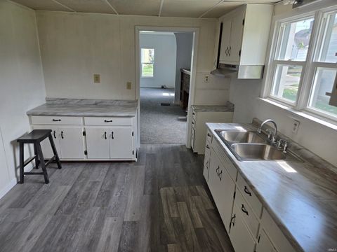 Tiny photo for 131 Grove Street, Logansport, IN 46947 (MLS # 202534415)