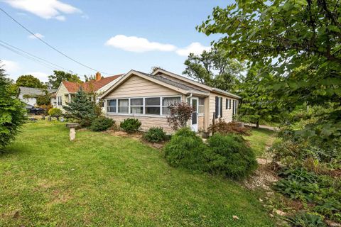 Photo of 2409 S Rogers Street, Bloomington, IN 47403 (MLS # 202541267)