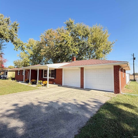 Tiny photo for 8324 S May Street, Daleville, IN 47334 (MLS # 202638443)