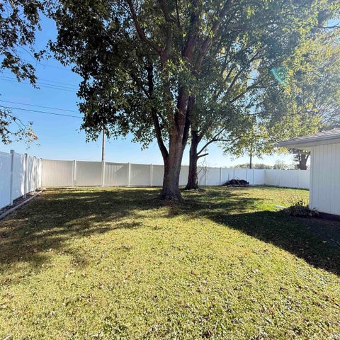 Tiny photo for 8324 S May Street, Daleville, IN 47334 (MLS # 202638443)