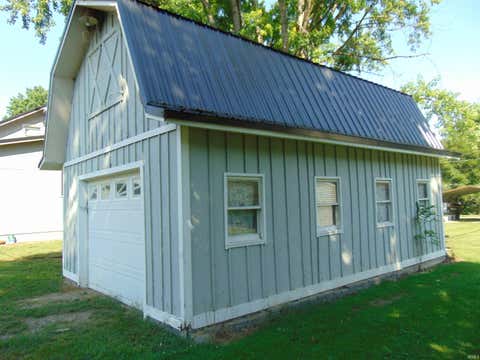 Tiny photo for 515 N Wilson Street, Delphi, IN 46923 (MLS # 202629487)