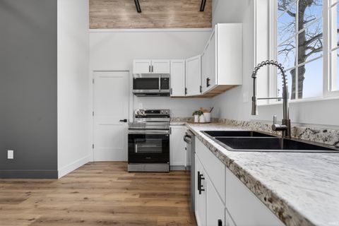 Tiny photo for 3948 S 1100 EAST, Greentown, IN 46936 (MLS # 202602498)