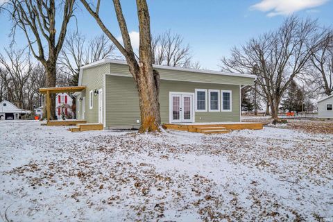 Tiny photo for 3948 S 1100 EAST, Greentown, IN 46936 (MLS # 202602498)