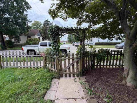 Tiny photo for 1128 Cummings Street, Logansport, IN 46947 (MLS # 202634651)