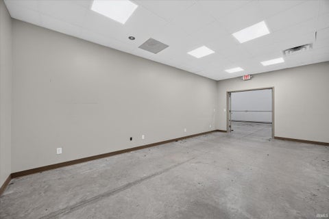 Tiny photo for 2917 S McIntire Drive, Bloomington, IN 47403 (MLS # 202643540)